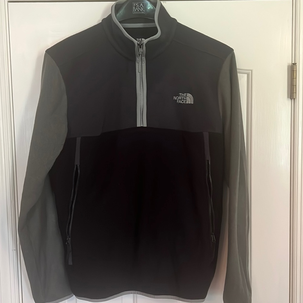 Northface 1/4 zip fleece